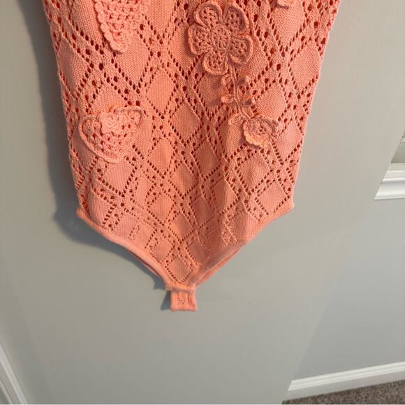 NWT LoveShackFancy Pink Cotton Eyelet Crochet Strawberry Bodysuit Small - Picture 10 of 16